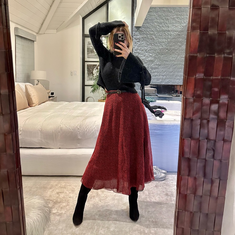 2021 Christian Dior red and black animal print silk midi skirt. Size FR36 US4.